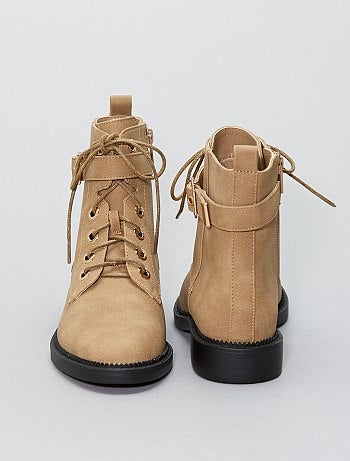 Botas em pele sintética - Kiabi