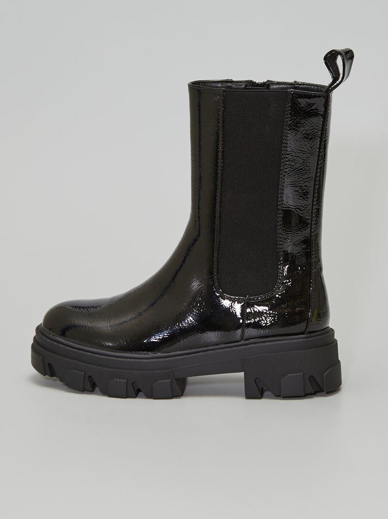 Botas em verniz tipo 'Chelsea' Preto Verniz - Kiabi