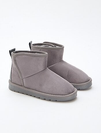 Botas estilo camurça em nobuck