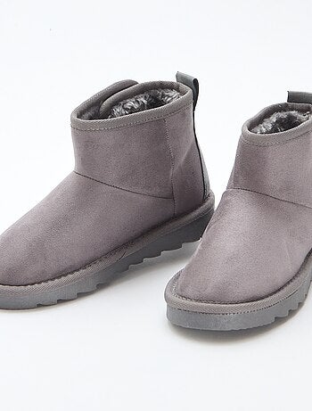 Botas estilo camurça em nobuck