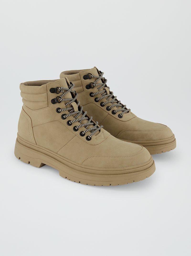 Botas estilo 'trekking' BEGE - Kiabi
