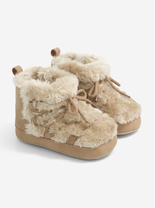 Botas forradas com atacadores - Kiabi Botas forradas com atacadores - Kiabi