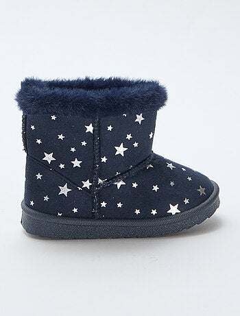 Botas forradas com estampado de estrelas