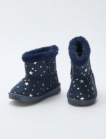 Botas forradas com estampado de estrelas