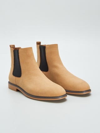 Botas modelo Chelsea