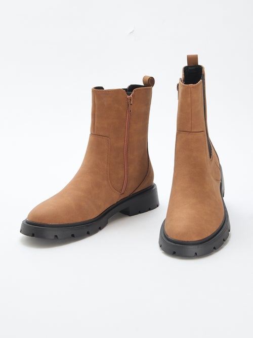 Botas modelo Chelsea em pele sintética com foles elásticos - Kiabi