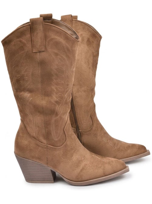 Botas santiag mulher perna alta camurça salto bloco 6 cm bico fino ozabi - Kiabi Botas santiag mulher perna alta camurça salto bloco 6 cm bico fino ozabi - Kiabi