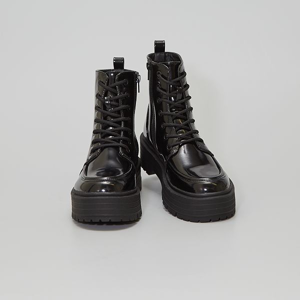 Botas tipo rangers em pele sintética de verniz Mulher do 34 até 48 - PRETO  - Kiabi - 35,00€