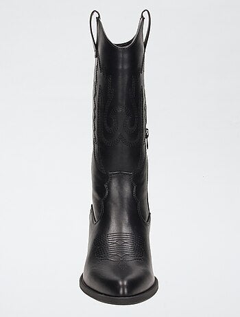 Botas tipo western em imitação de pele