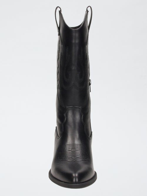 Botas tipo western em imitação de pele - Kiabi Botas tipo western em imitação de pele - Kiabi