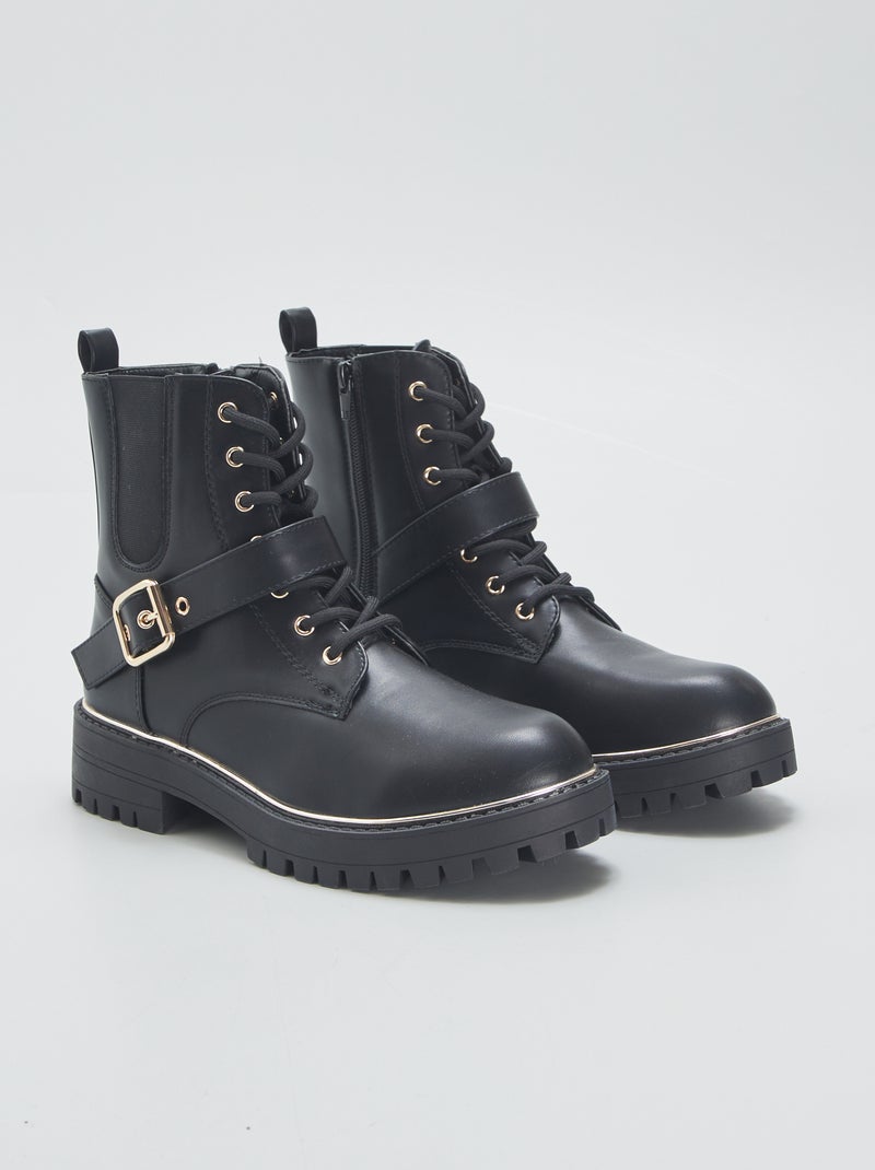 Botins com atacadores com solas dentadas PRETO - Kiabi