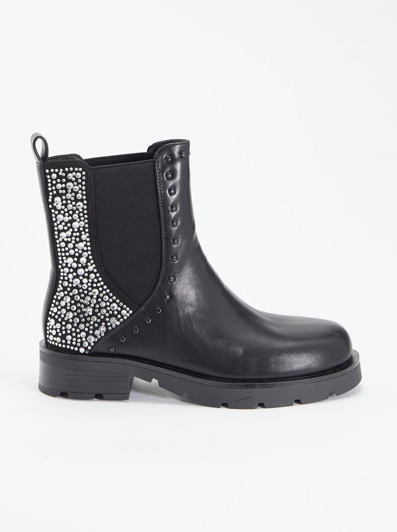 Botins com detalhe cravejado e strass Preto - Kiabi