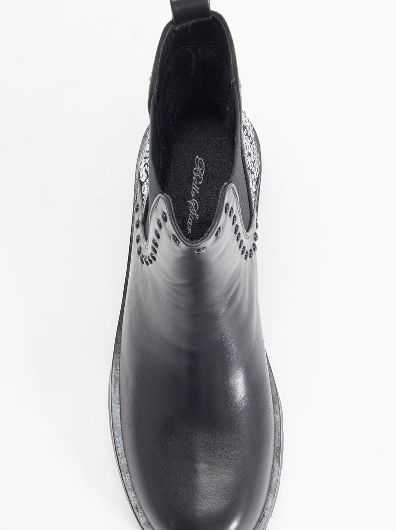 Botins com detalhe cravejado e strass Preto - Kiabi