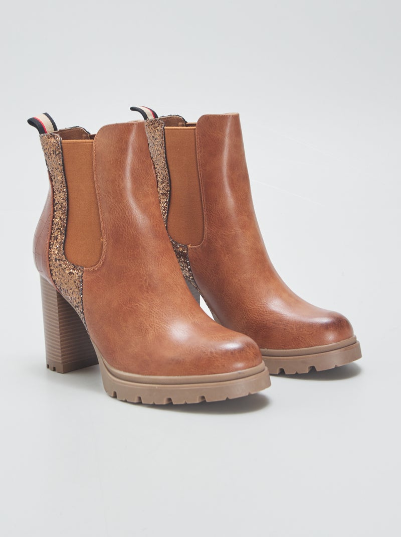 Botins com salto CASTANHO - Kiabi