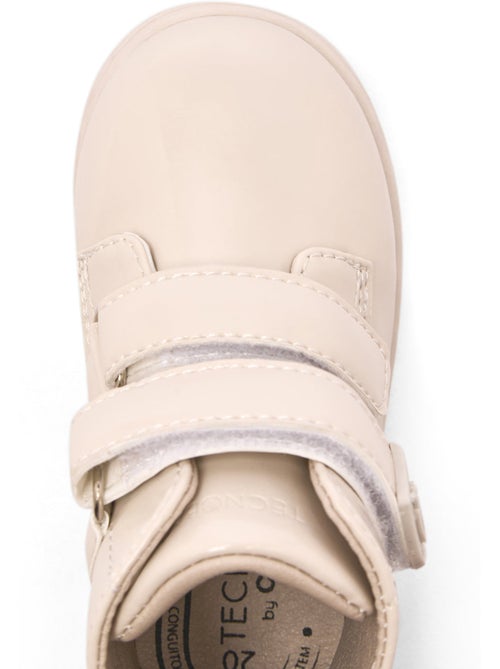 Botins Conguitos Tecnobaby Patucos - Kiabi Botins Conguitos Tecnobaby Patucos - Kiabi