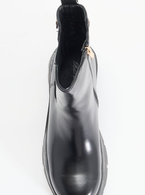 Botins de cano médio em imitação de pele - Kiabi