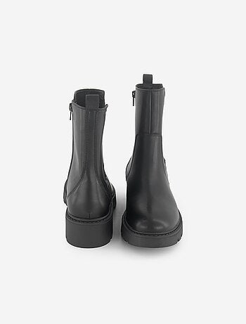 Botins de salto raso