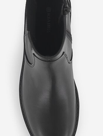 Botins de salto raso