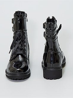 Botins de verniz com atacadores estilo rangers - Kiabi
