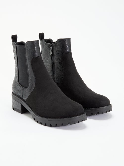 Botins em imitação de pele texturada e camurça - Kiabi Botins em imitação de pele texturada e camurça - Kiabi