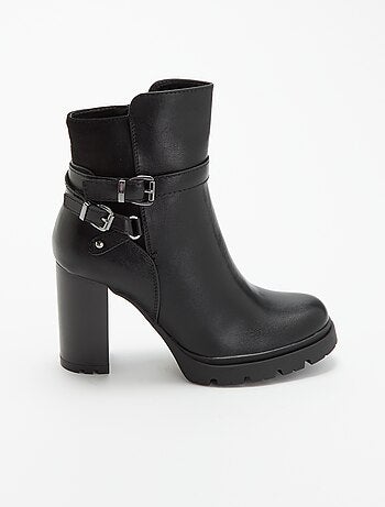 Botins em sintético de salto alto