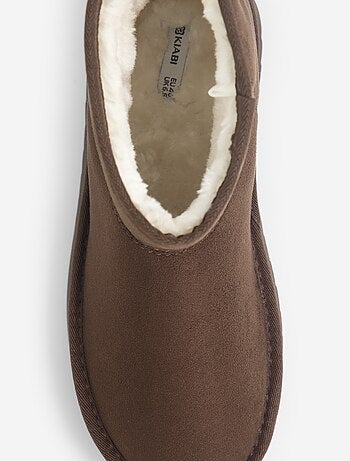 Botins forrados com sola compensada