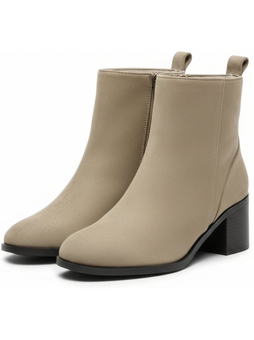 Botins mulher camurça fecho de correr salto bloco 5 cm biqueirão redondo - Kiabi Botins mulher camurça fecho de correr salto bloco 5 cm biqueirão redondo - Kiabi