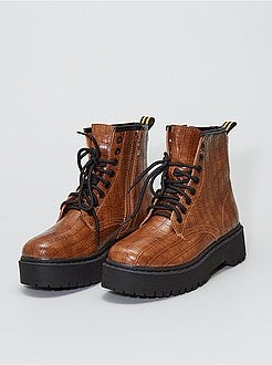 Botins tipo rangers estilo 'serpente' - Kiabi