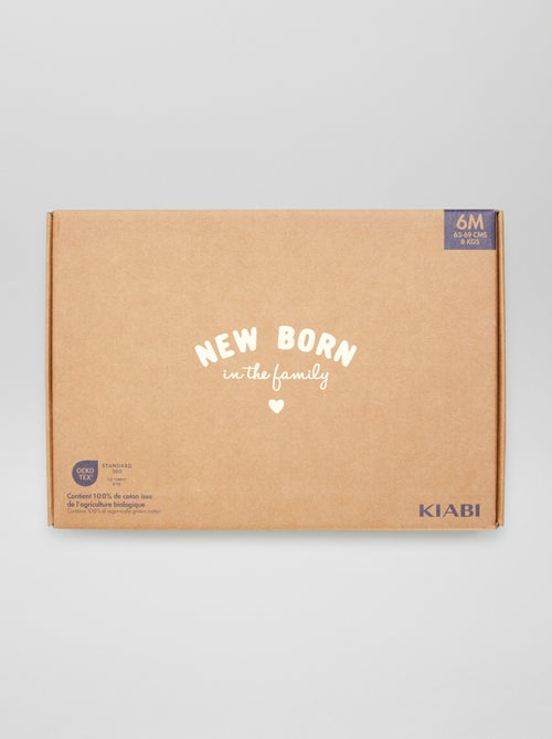 Box de nascimento 'New born in the family'  - 6 peças - Kiabi