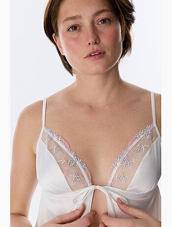 Bralete de cetim broderie quebrado penti