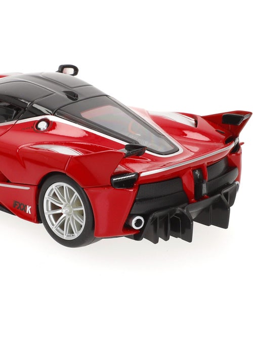 Burago model car ferrari fxx-k #10 1:24 - Kiabi