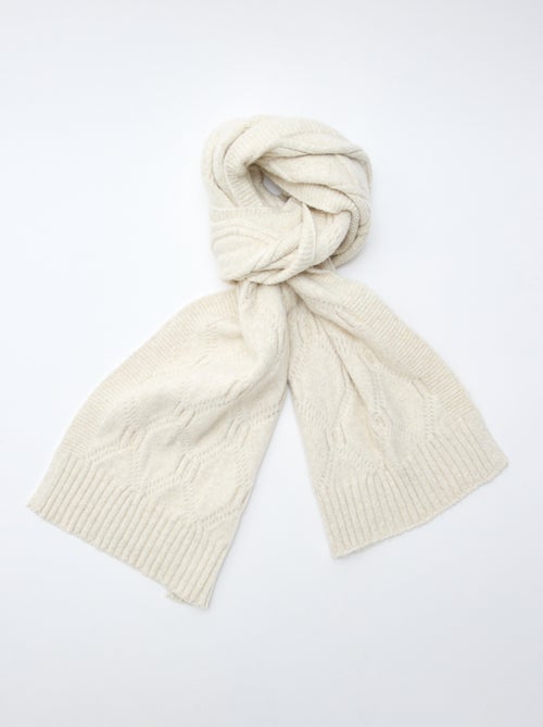 Cachecol em tricô com malha quente torcida - Kiabi