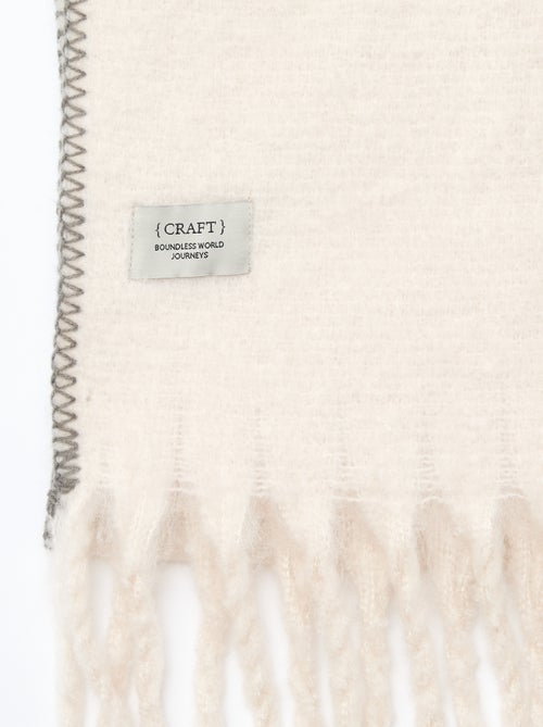 Cachecol grande e macio com franjas - Kiabi