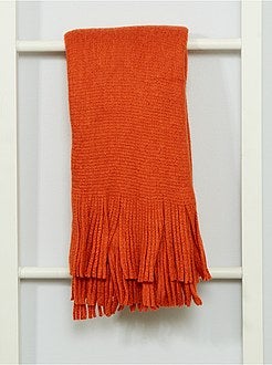 Cachecol liso com franja - Kiabi