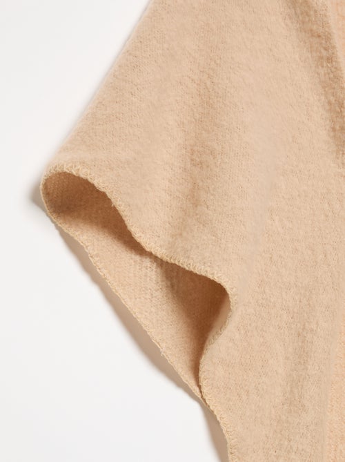 Cachecol liso triangular - Kiabi