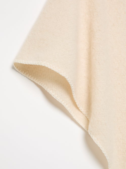 Cachecol liso triangular - Kiabi