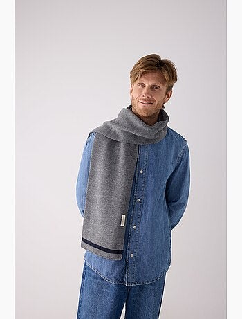 Cachecol masculino de malha listrada