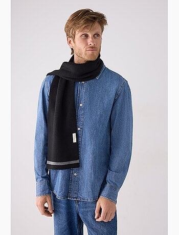 Cachecol masculino de malha listrada