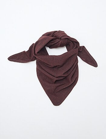 Cachecol triangular em malha