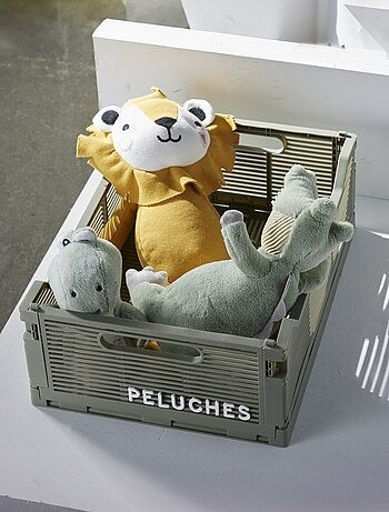 Caixa de plástico com letras