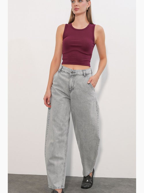 Calça de ganga larga de cintura alta bdart - Kiabi Calça de ganga larga de cintura alta bdart - Kiabi
