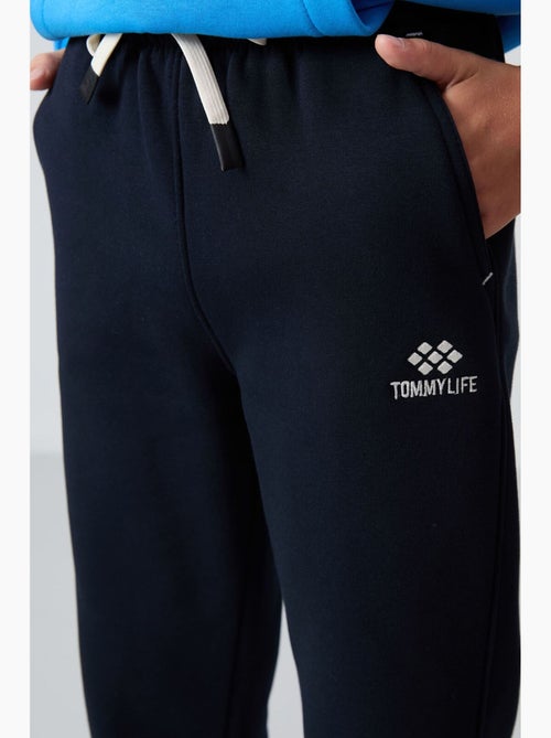 Calça de moletom infantil tommy - Kiabi Calça de moletom infantil tommy - Kiabi