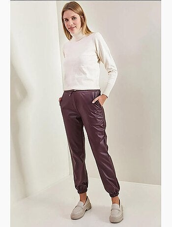 Calça de pele com cós elástico e punhos lucci