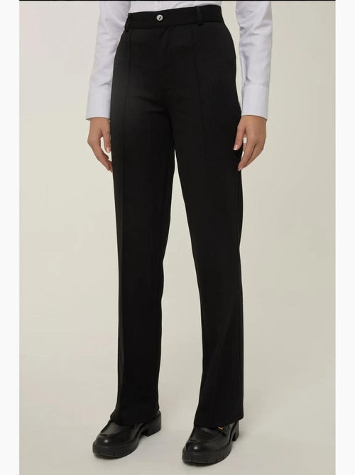 Calça direita com detalhe de costura hiccup - Kiabi Calça direita com detalhe de costura hiccup - Kiabi