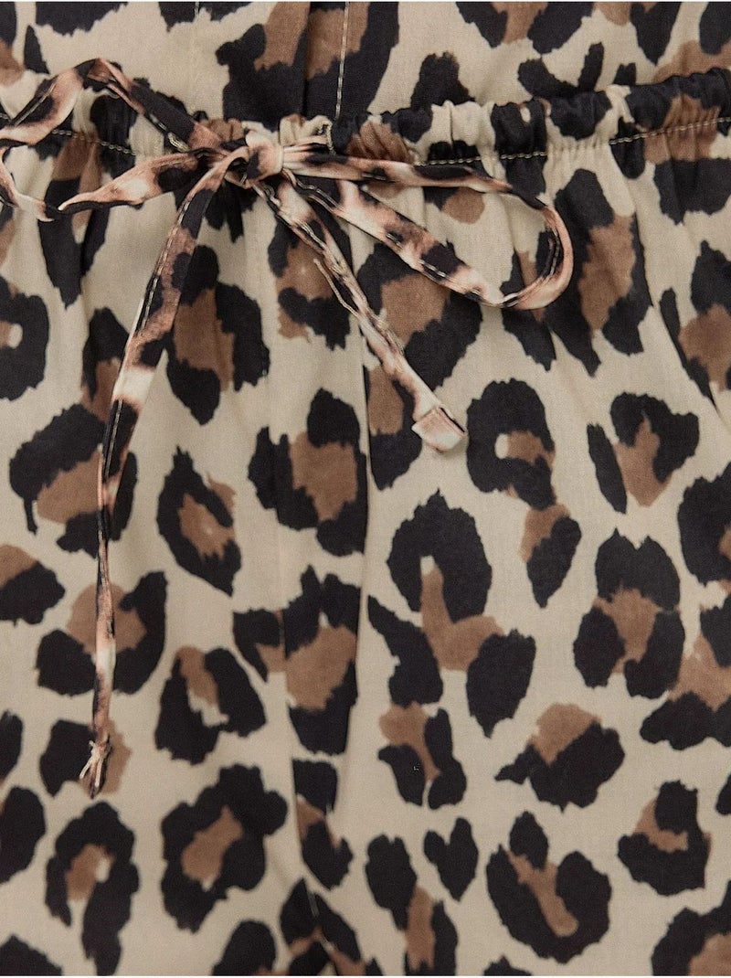 Calça direita com estampado de leopardo Castanho - Kiabi