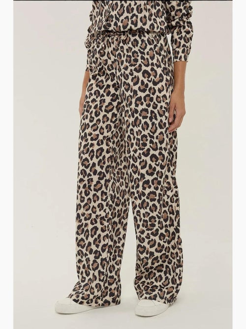 Calça direita com estampado de leopardo hiccup - Kiabi Calça direita com estampado de leopardo hiccup - Kiabi