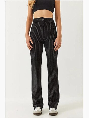 Calça flare de cintura alta às riscas lucci