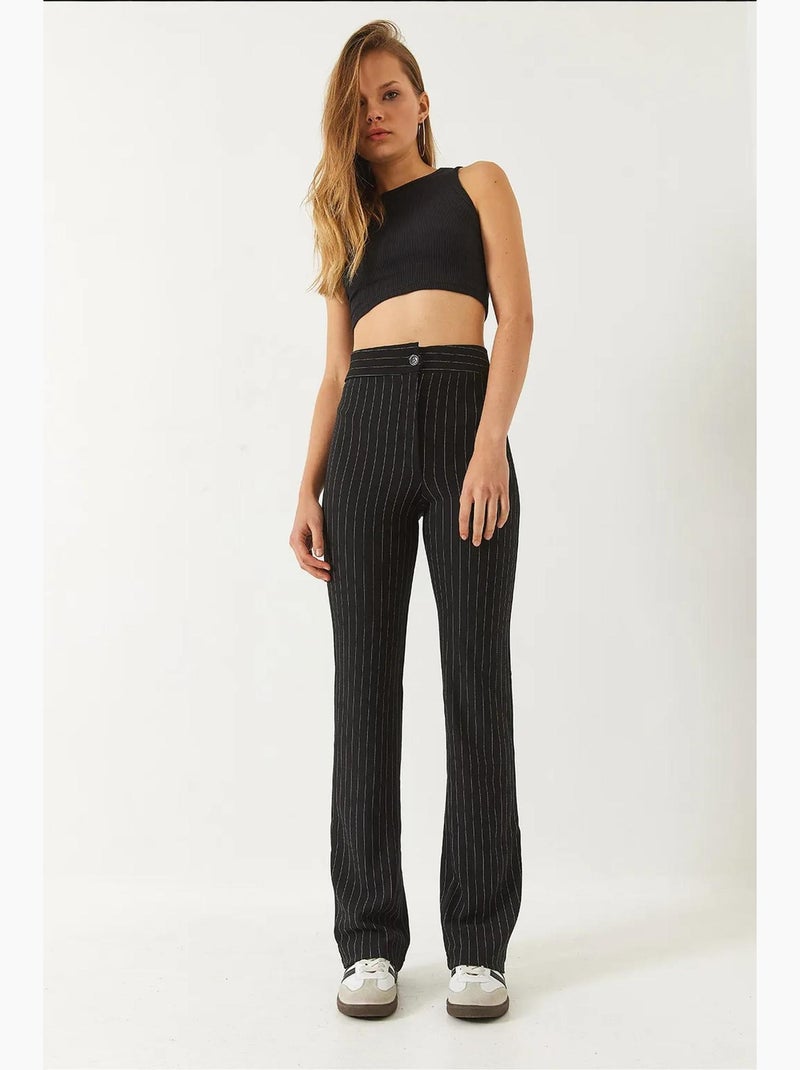 Calça flare de cintura alta às riscas lucci Preto - Kiabi