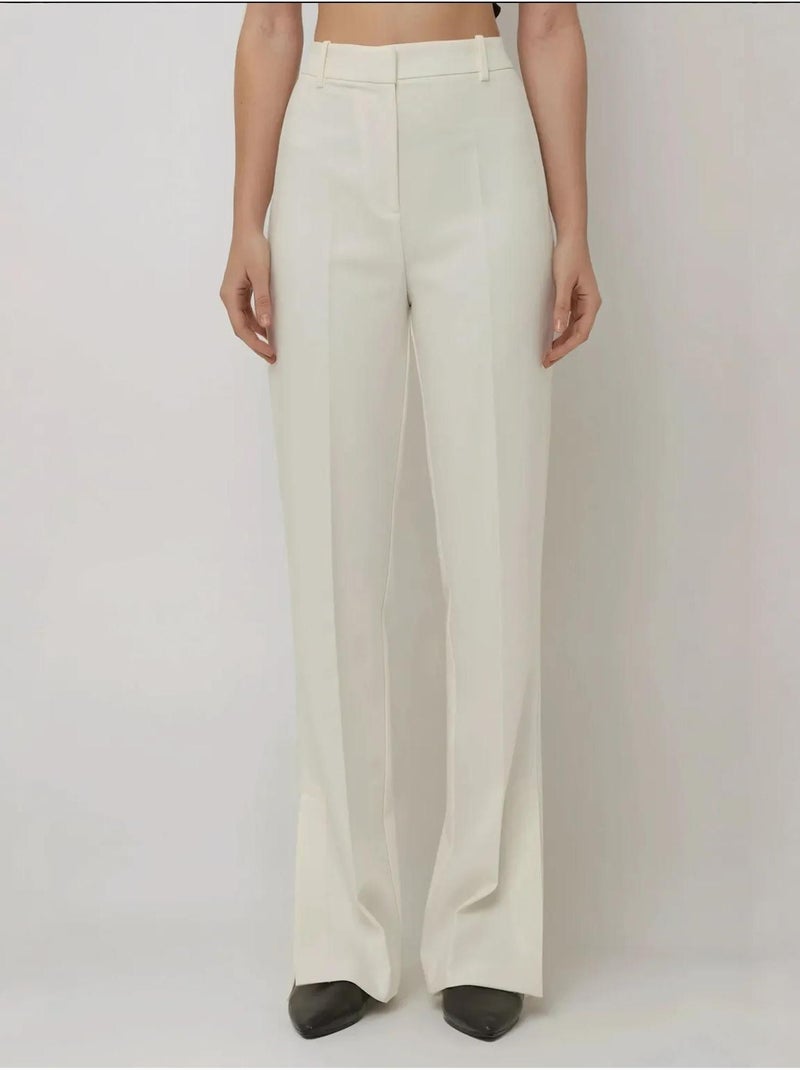 Calça Flare Premium Cintura Alta Branco - Kiabi