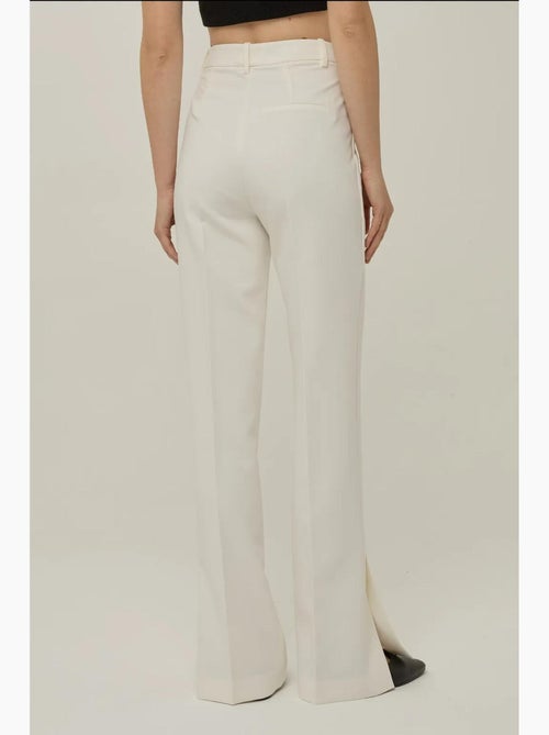 Calça flare premium cintura alta hiccup - Kiabi Calça flare premium cintura alta hiccup - Kiabi